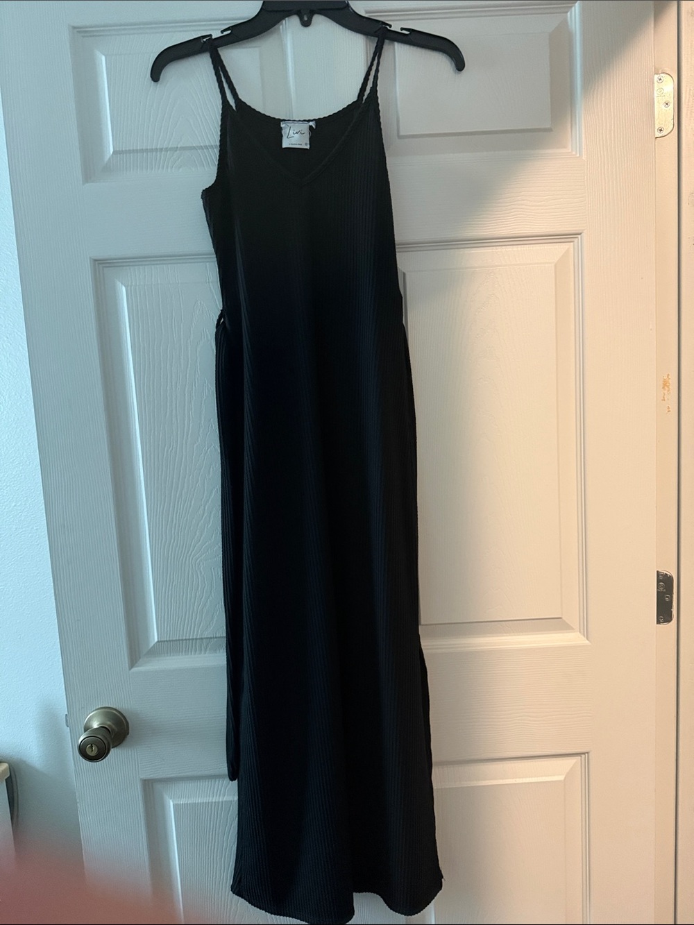 Women's Black Ribbed Maxi Slip Dress with Spaghetti Straps
